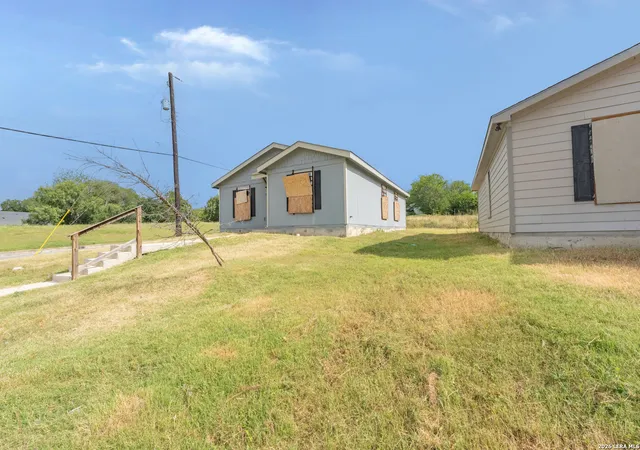 Photo 3 of Single family home for sale at 1003 Yucca St, San Antonio, TX 78220 | MLS# 1999475 | Listing updated on 2026-09-13
