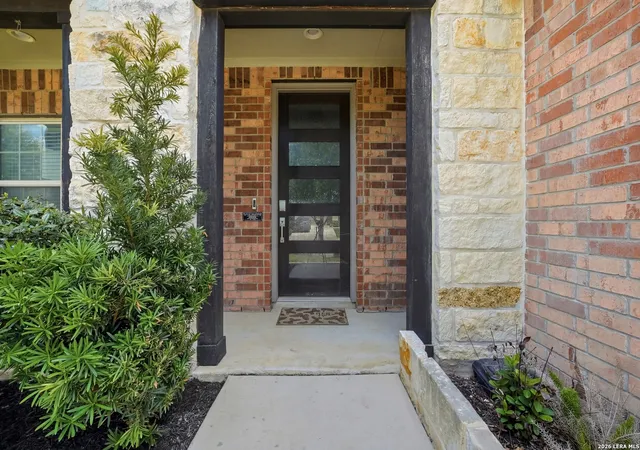 Photo 4 of Single family home for sale at 241 Cansiglio, Cibolo, TX 78108 | MLS# 1999476 | Listing updated on 2026-09-21