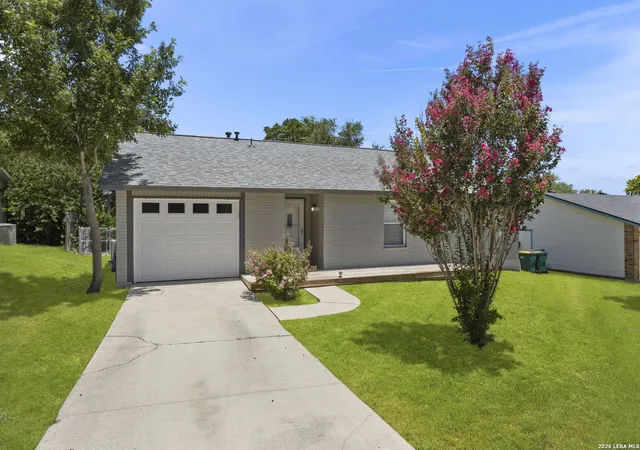 Photo 1 of Single family home for sale at 7613 Leafy Hollow Ct, Live Oak, TX 78233 | MLS# 1999481 | Listing updated on 2026-07-31