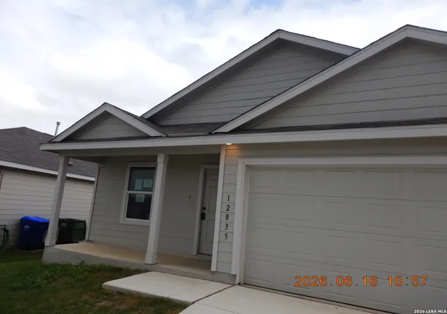2nd image of 12835 Basil Cluster, Saint Hedwig, TX 78152 | MLS# 1999485