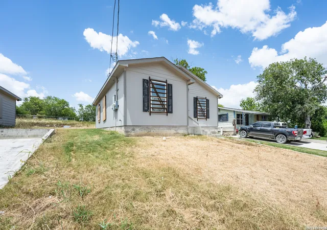 Photo 3 of Single family home for sale at 1011 Yucca St, San Antonio, TX 78220 | MLS# 1999489 | Listing updated on 2026-09-10