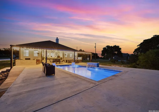 Photo 2 of Single family home for sale at 1644 Rebecca Ranch Rd, Canyon Lake, TX 78133 | MLS# 1999492 | Listing updated on 2026-09-19