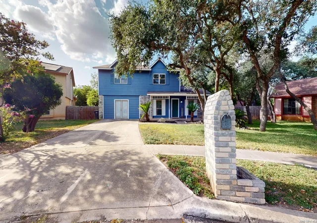 Photo 1 of Single family home for sale at 7130 Quiet Ridge Walk, San Antonio, TX 78250 | MLS# 1999500 | Listing updated on 2026-09-05