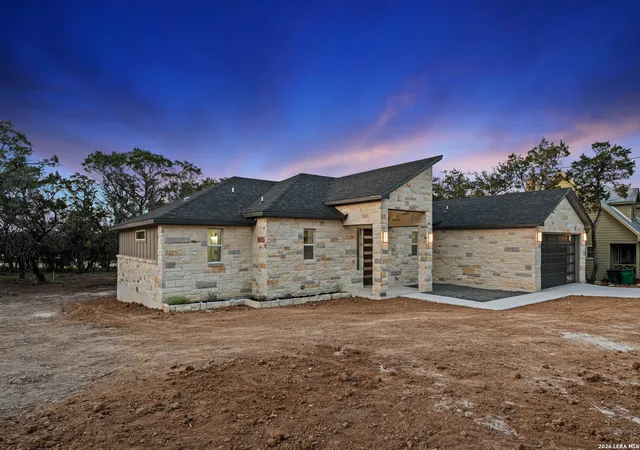 3rd image of 355 Eagle Rock Rd, Spring Branch, TX 78070 | MLS# 1999510