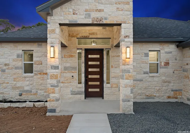 4th image of 355 Eagle Rock Rd, Spring Branch, TX 78070 | MLS# 1999510