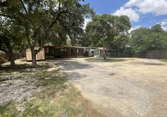3rd image of 11935 Grapevine, San Antonio, TX 78245 | MLS# 1999513