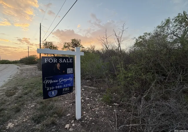 2nd image of 459 County Road, Hondo, TX 78861 | MLS# 1999541