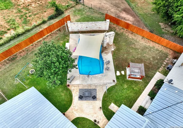 Photo 3 of Single family home for sale at 14805 Ladd Rd, Atascosa, TX 78002 | MLS# 1999617 | Listing updated on 2026-08-23