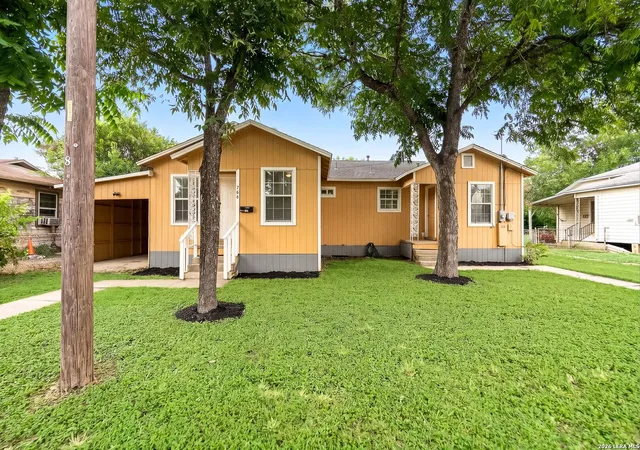 Photo 2 of Single family home for sale at 706 W Winnipeg Ave, San Antonio, TX 78225 | MLS# 1999621 | Listing updated on 2026-09-10