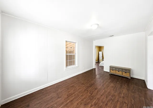 Photo 4 of Single family home for sale at 706 W Winnipeg Ave, San Antonio, TX 78225 | MLS# 1999621 | Listing updated on 2026-09-10