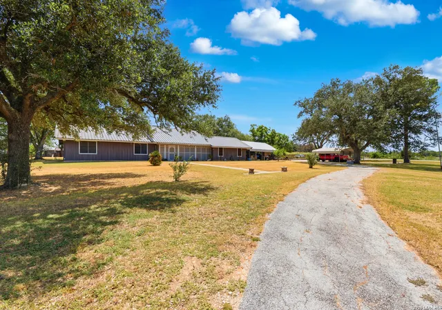 2nd image of 3777 San Marcos, Luling, TX 78648 | MLS# 1999633