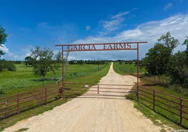 2nd image of 000 Cr 259, Gonzales, TX 78629 | MLS# 1999639