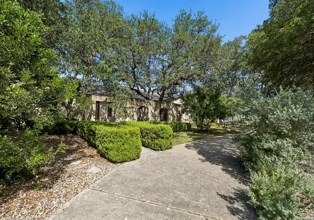 Photo 3 of Single family home for sale at 206 Rio Seco St, San Antonio, TX 78232 | MLS# 1999662 | Listing updated on 2026-09-06