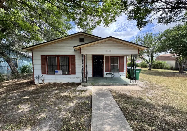 Photo 1 of Single family home for sale at 1837 E Highland Blvd, San Antonio, TX 78210 | MLS# 1999667 | Listing updated on 2026-09-09