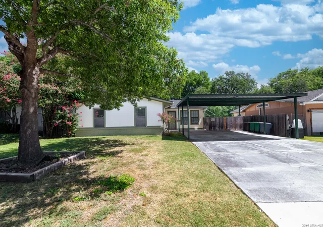 Photo 1 of Single family home for sale at 555 Dawnview, San Antonio, TX 78213 | MLS# 1999671 | Listing updated on 2026-07-22