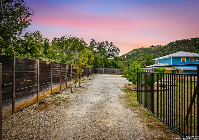 3rd image of 304 Hub Dr, Wimberley, TX 78676 | MLS# 1999692