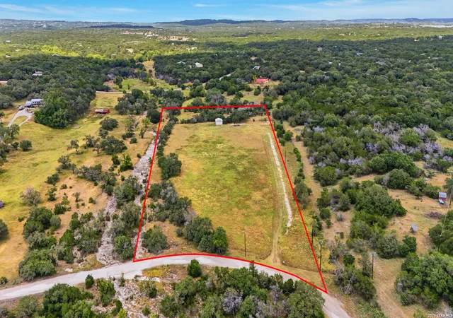 1st image of 1400 Knoll Schwope Rd, Spring Branch, TX 78070 | MLS# 1999693