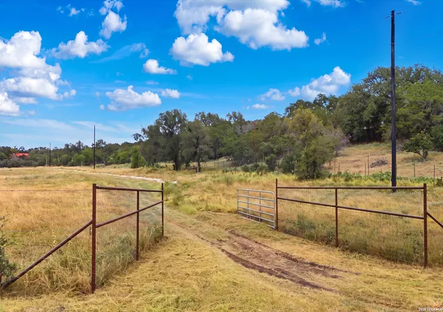Photo 3 of Land for sale at 1400 Knoll Schwope Rd, Spring Branch, TX 78070 | MLS# 1999693 | Listing updated on 2026-09-17