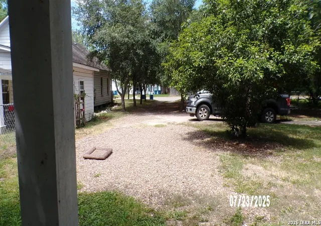 51st image of 104   106 N Harrison Street, Beeville, TX 78102 | MLS# 1999757