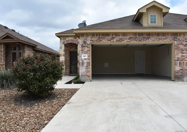 2nd image of 1187 Creekside Orch, New Braunfels, TX 78130 | MLS# 1999758