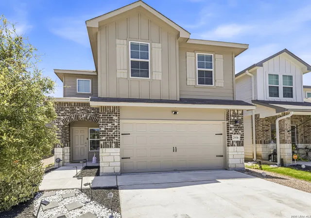 Photo 1 of Single family home for sale at 2938 Brogan Crk, New Braunfels, TX 78130 | MLS# 1999763 | Listing updated on 2026-09-17