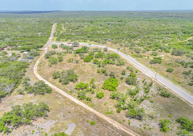 4th image of 264 Grand Ranch, Hondo, TX 78861 | MLS# 1999778