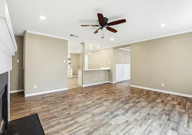 Photo 3 of Single family home for sale at 4543 Stradford Pl, San Antonio, TX 78217 | MLS# 1999785 | Listing updated on 2026-09-03
