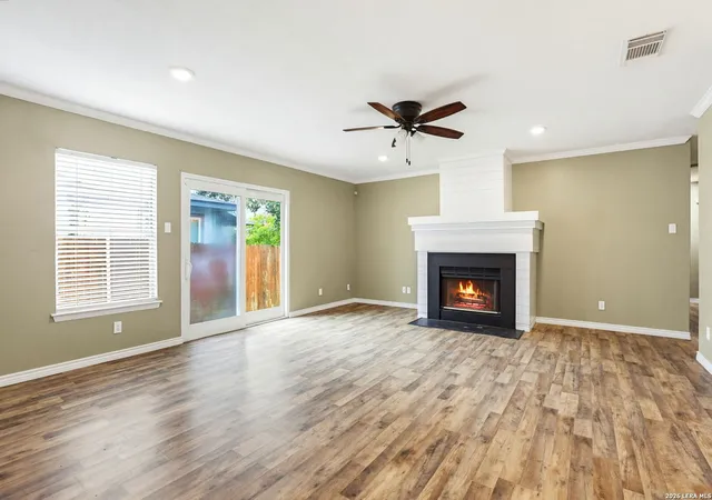 Photo 4 of Single family home for sale at 4543 Stradford Pl, San Antonio, TX 78217 | MLS# 1999785 | Listing updated on 2026-09-03