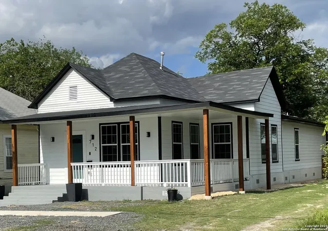 2nd image of 712 N Palmetto, San Antonio, TX 78202 | MLS# 1999808