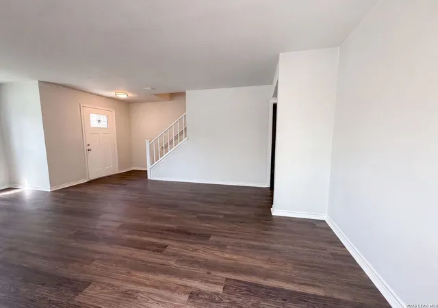Photo 3 of Sale Pending at 15426 Canteen Crk Dr, San Antonio, TX 78247 | MLS# 1999817 | Listing updated on 2026-08-11