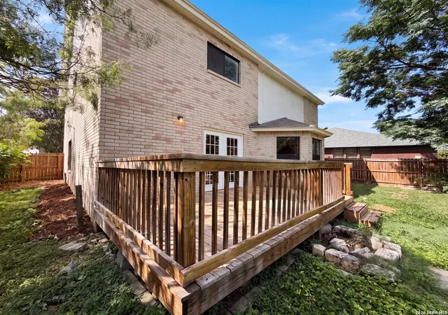 Photo 4 of Sale Pending at 15426 Canteen Crk Dr, San Antonio, TX 78247 | MLS# 1999817 | Listing updated on 2026-08-11