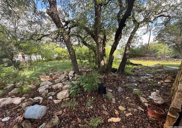 Homes for sale in Canyon Lake, TX | 626 La Cresta Dr, Canyon Lake, TX 78133 | MLS# 1999826