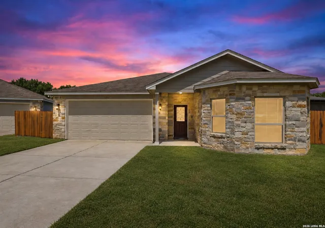 Photo 1 of Sale Pending at 1311 Ricks Cir, San Antonio, TX 78251 | MLS# 1999833 | Listing updated on 2026-08-03