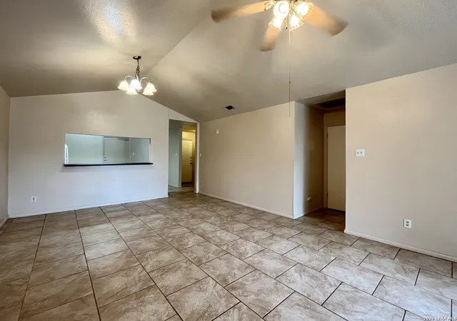 3rd image of 12722 Uhr Ln, San Antonio, TX 78217 | MLS# 1999835