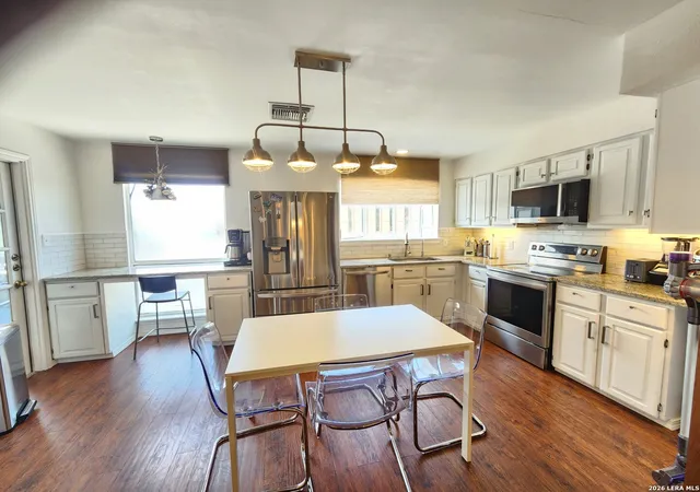 Photo 4 of Condo for sale at 7738 Chambers #502, San Antonio, TX 78229 | MLS# 1999853 | Listing updated on 2026-08-22