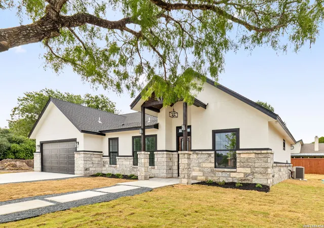 Photo 3 of Single family home for sale at 8220 Alton Blvd, Selma, TX 78154 | MLS# 1999866 | Listing updated on 2026-07-24