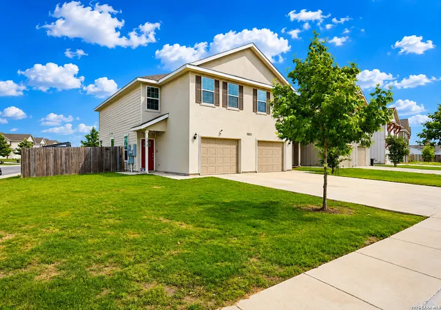 2nd image of 13523 Tulipwood Nook, San Antonio, TX 78253 | MLS# 1999894