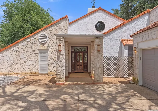 1st image of 3915 Hunters Crest St, San Antonio, TX 78230 | MLS# 1999911