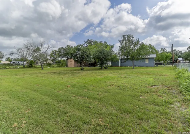 Homes for sale in Falls City, TX | 609 N Rosalie St, Falls City, TX 78113 | MLS# 1999929