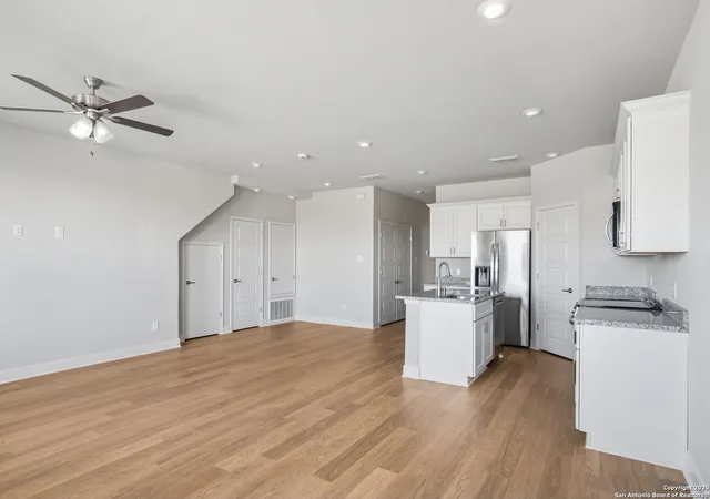 4th image of 10223 Briarwood Nook, San Antonio, TX 78252 | MLS# 1999931