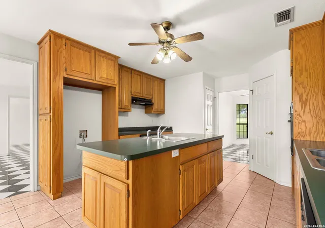 4th image of 16567 Fm 725, Seguin, TX 78155 | MLS# 1999954