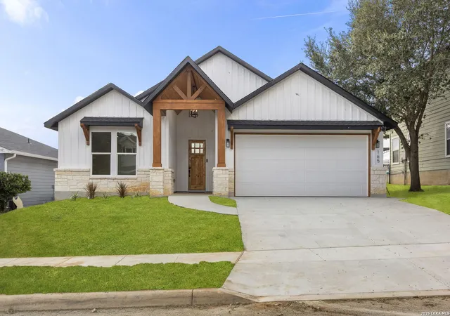 1st image of 165 Whitewing Way, Floresville, TX 78114 | MLS# 1999963