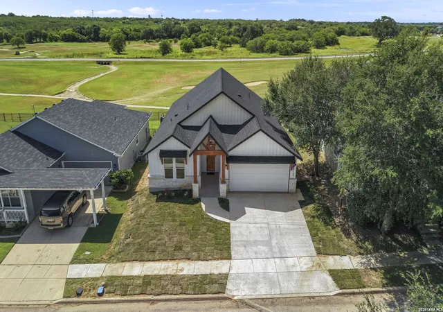34th image of 165 Whitewing Way, Floresville, TX 78114 | MLS# 1999963