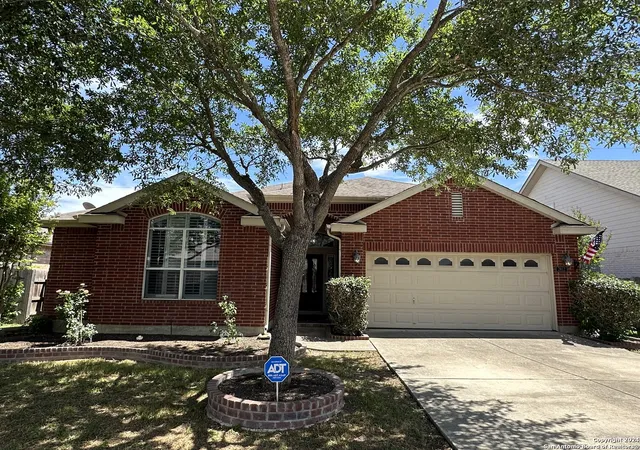 Photo 1 of Sale Pending at 2612 Cloverbrook Ln, Schertz, TX 78108 | MLS# 1999986 | Listing updated on 2026-09-11