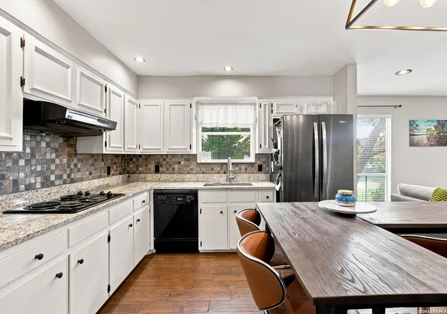4th image of 3803 Barrington St #3D, San Antonio, TX 78217 | MLS# 1999992