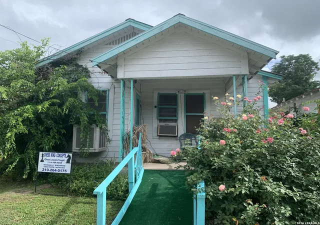 Photo 1 of Single family home for sale at 247 W Theo Ave, San Antonio, TX 78214 | MLS# 1999993 | Listing updated on 2026-09-01