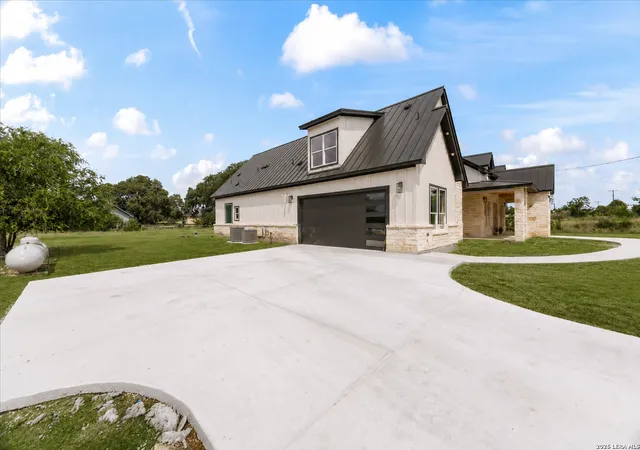 3rd image of 1438 Bottle Springs Rd, Bandera, TX 78003 | MLS# 1999995