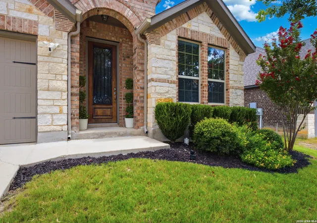 2nd image of 432 Whistlers Way, Spring Branch, TX 78070 | MLS# 2000006