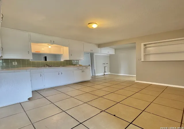 Photo 4 of Single family home for sale at 1923 Valencia, San Antonio, TX 78237 | MLS# 2000015 | Listing updated on 2026-09-18