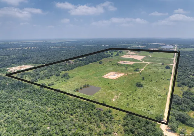 Photo 1 of Land for sale at 1798 County Road 359, Gillett, TX 78116 | MLS# 2000018 | Listing updated on 2026-08-03